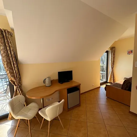 56 Guest house *